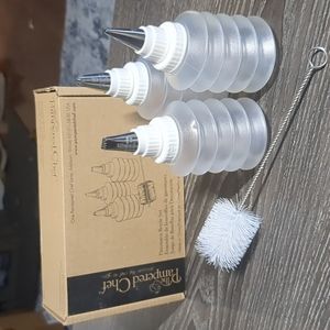 Pampered Chef Decorator Bottle Set  with Brush